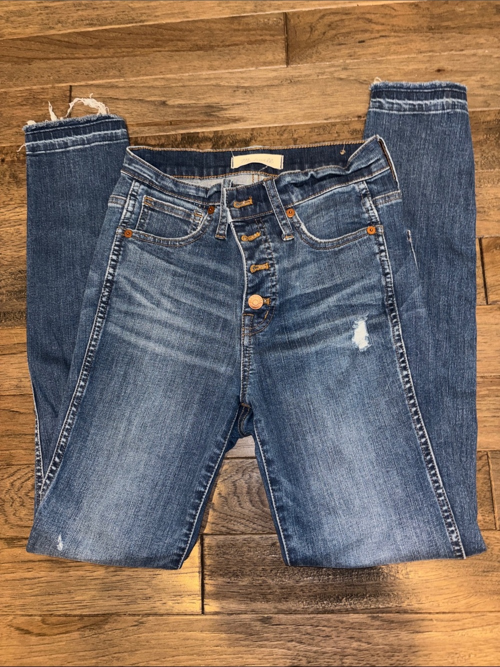 Madewell High-Rise Button-Fly Jeans in Blue